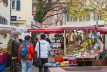 Spätjahrtmakt auf dem Marktplatz