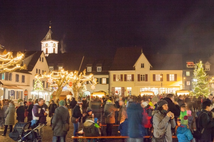 Weihnachtsaktion auf dem Blumenplatz